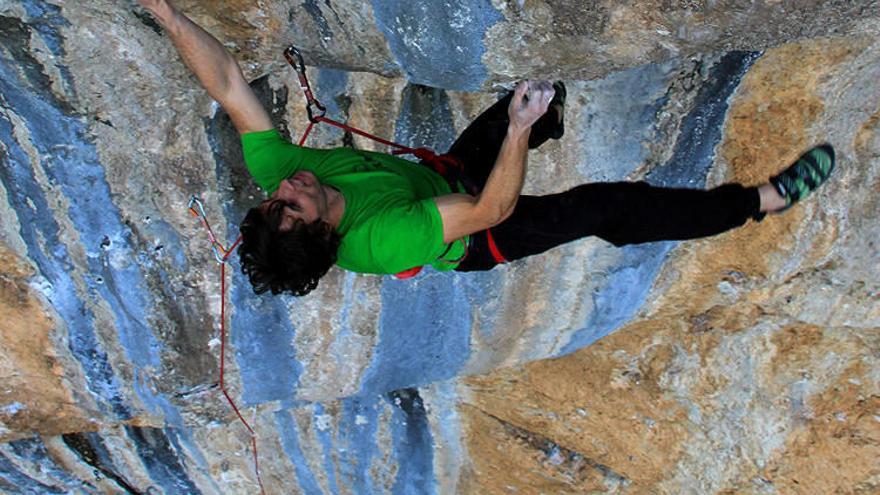 Ekaitz Maiz abre &quot;Enbor bereko ezpalak&quot;