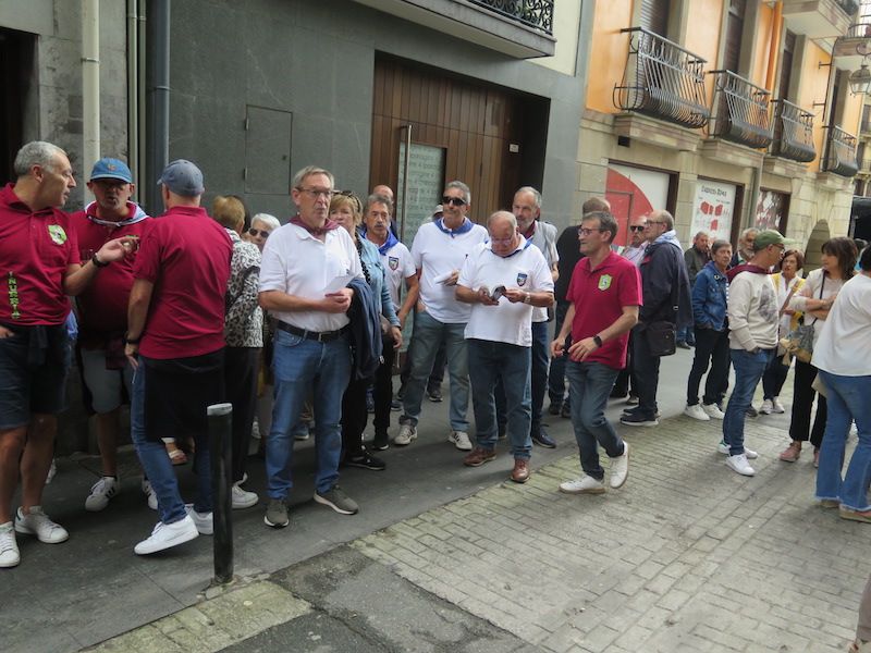 El Día de las Cuadrillas de fiestas de Urretxu, en imágenes