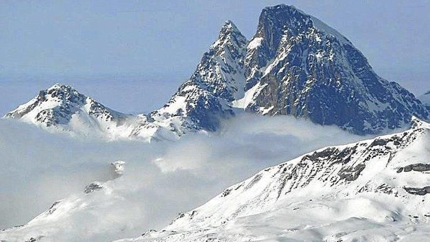 Muere un montañero vasco en los Pirineos