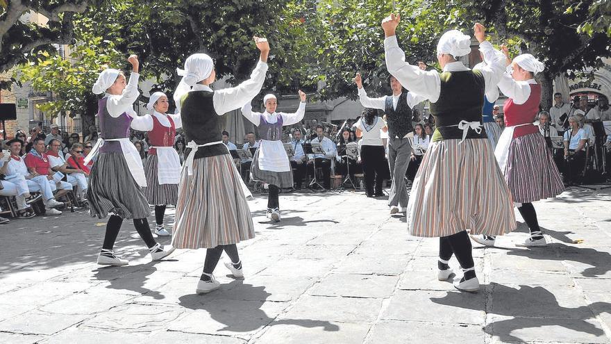 60 años de dantzas en Tafalla