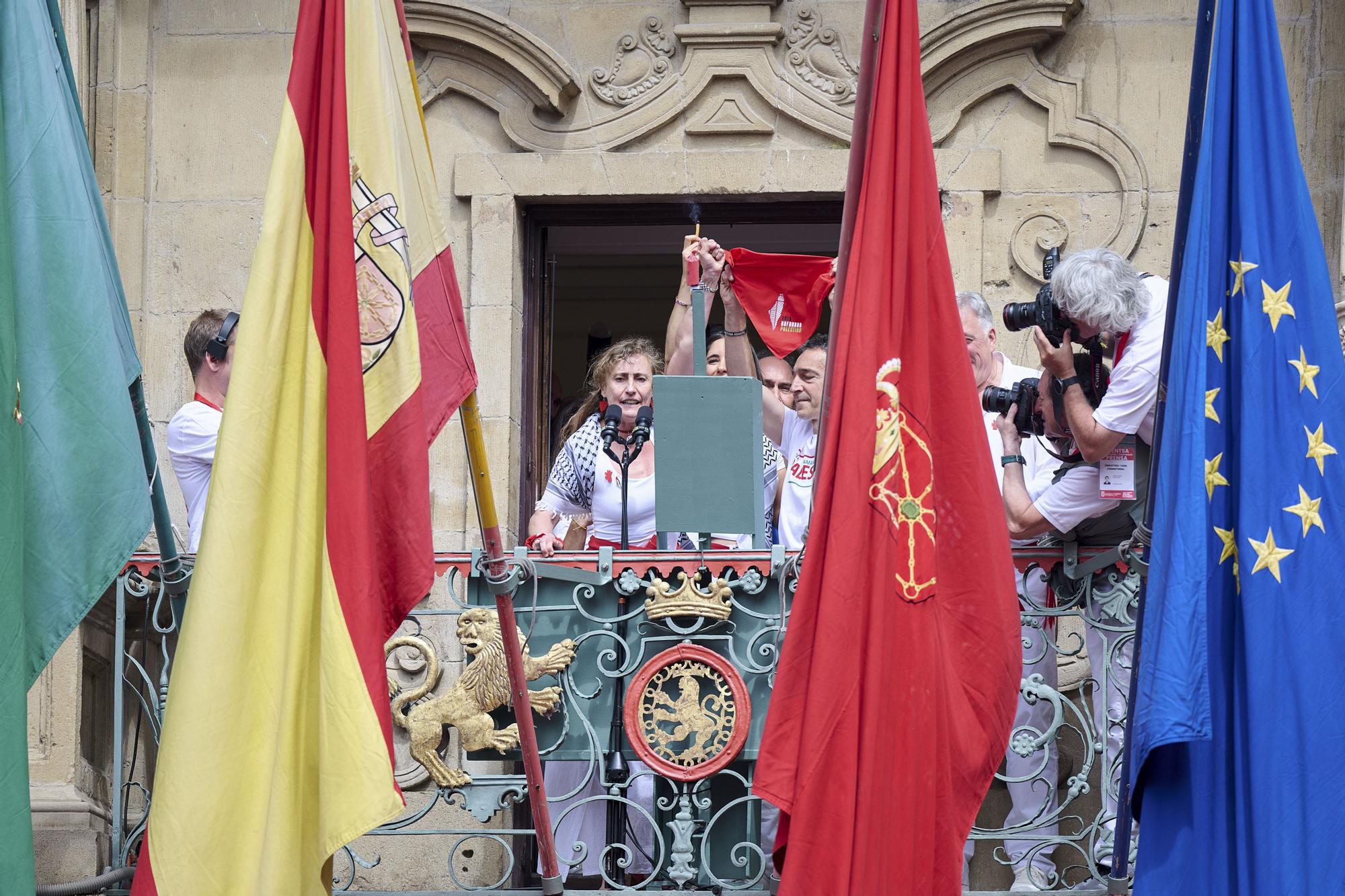 Fotos del  Chupinazo de San Fermín 2025 en Pamplona: ¡La fiesta más internacional se enciende con un grito solidario por Palestina!