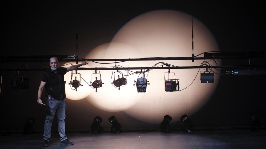 Santos García Lautre: "El teatro se escucha, se ve, incluso se huele y se toca. Eso no hay IA que lo cambie"