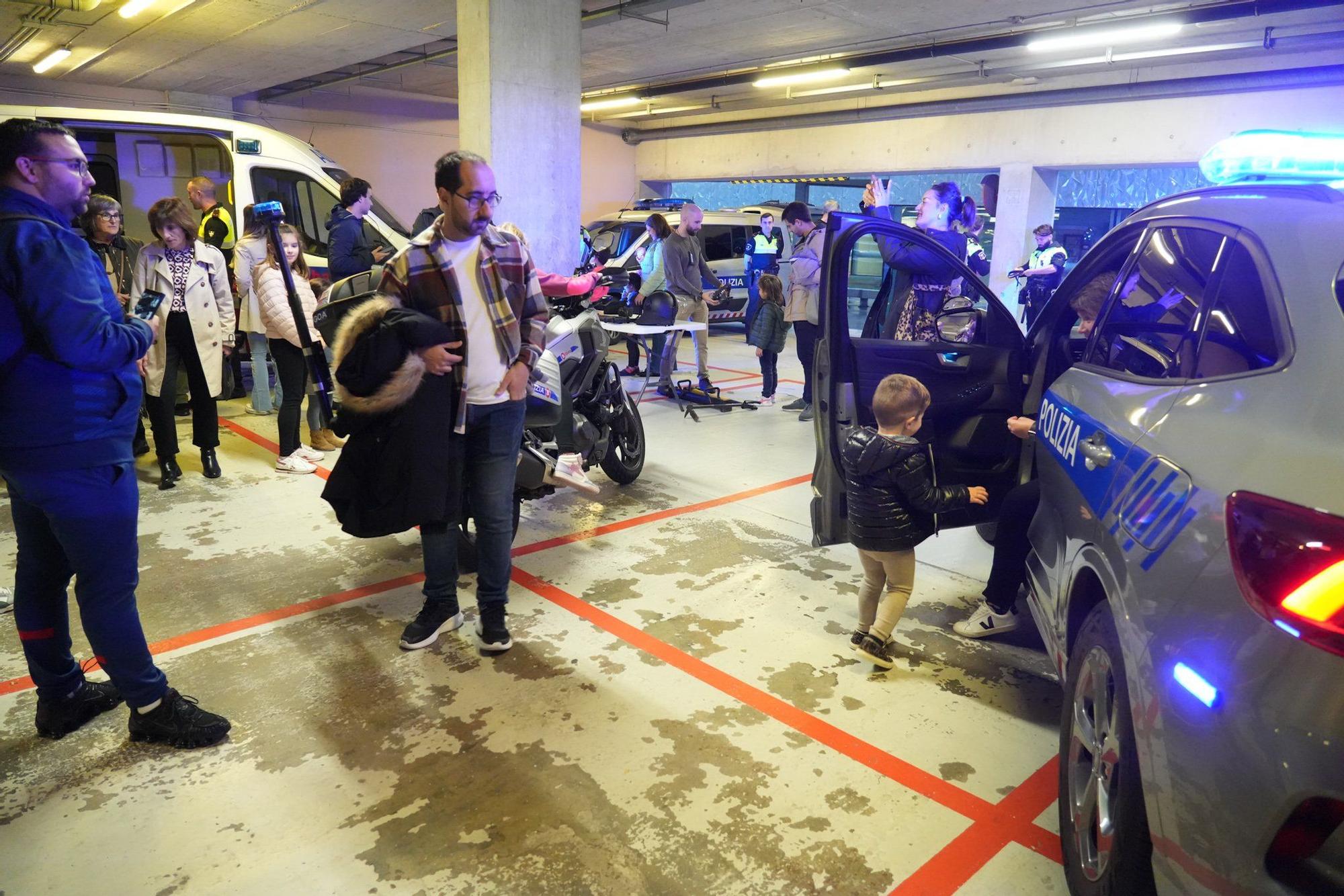 En imágenes: La Policía Municipal muestra sus entrañas con motivo del 181 aniversario