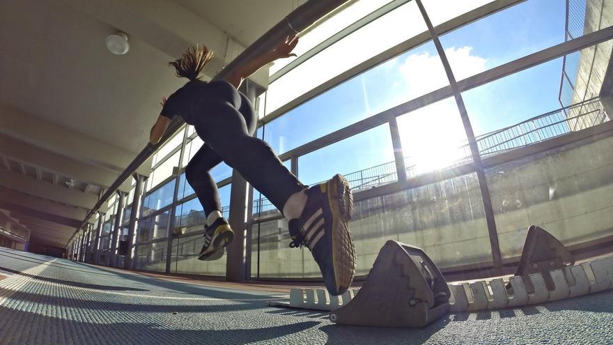 El módulo cubierto vive pendiente de la remodelación del campo de fútbol del Alavés