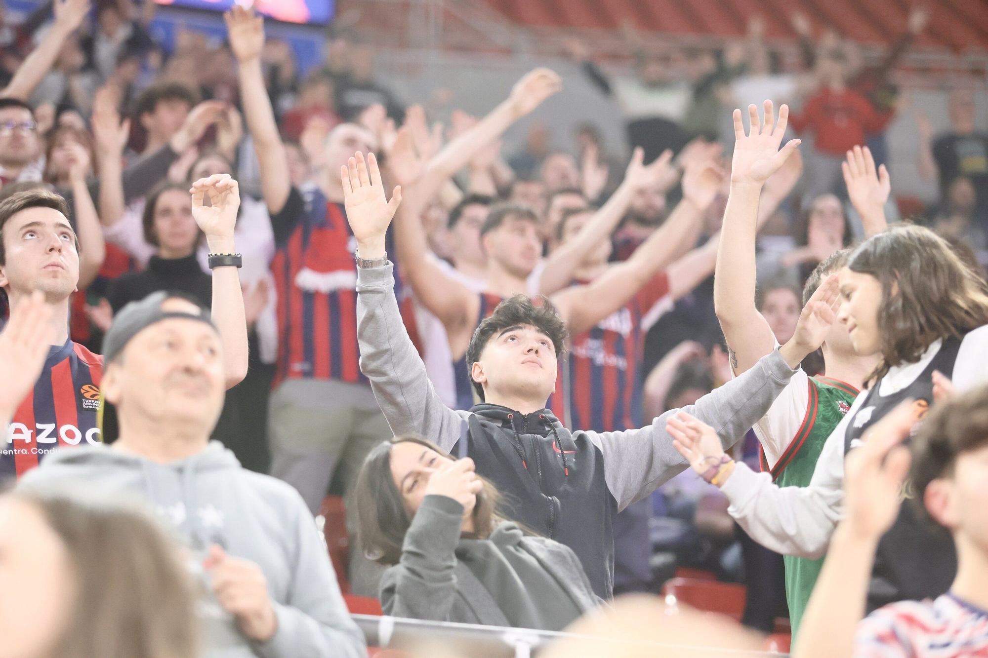 La afición azulgrana disfruta de la exhibición del Baskonia ante el Asvel