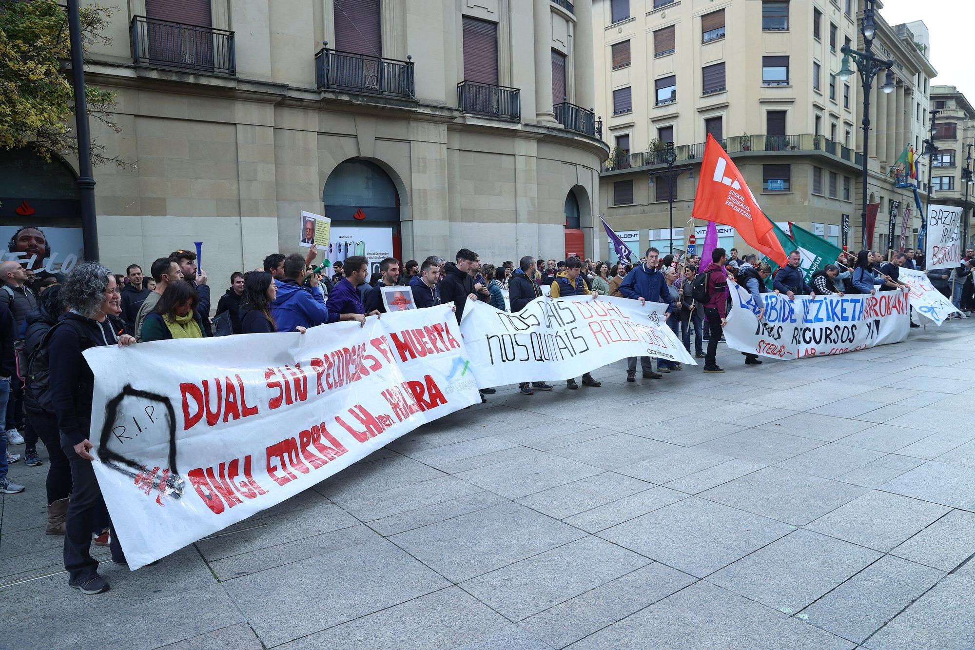 Fotos de la tercera jornada de huelga en la FP de Navarra