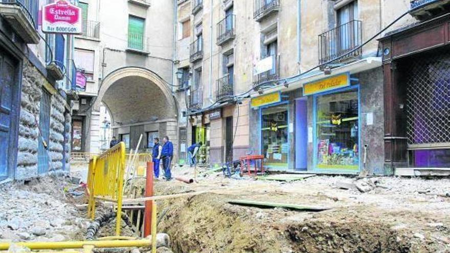 Obras en la calle Yanguas y Miranda en 2005