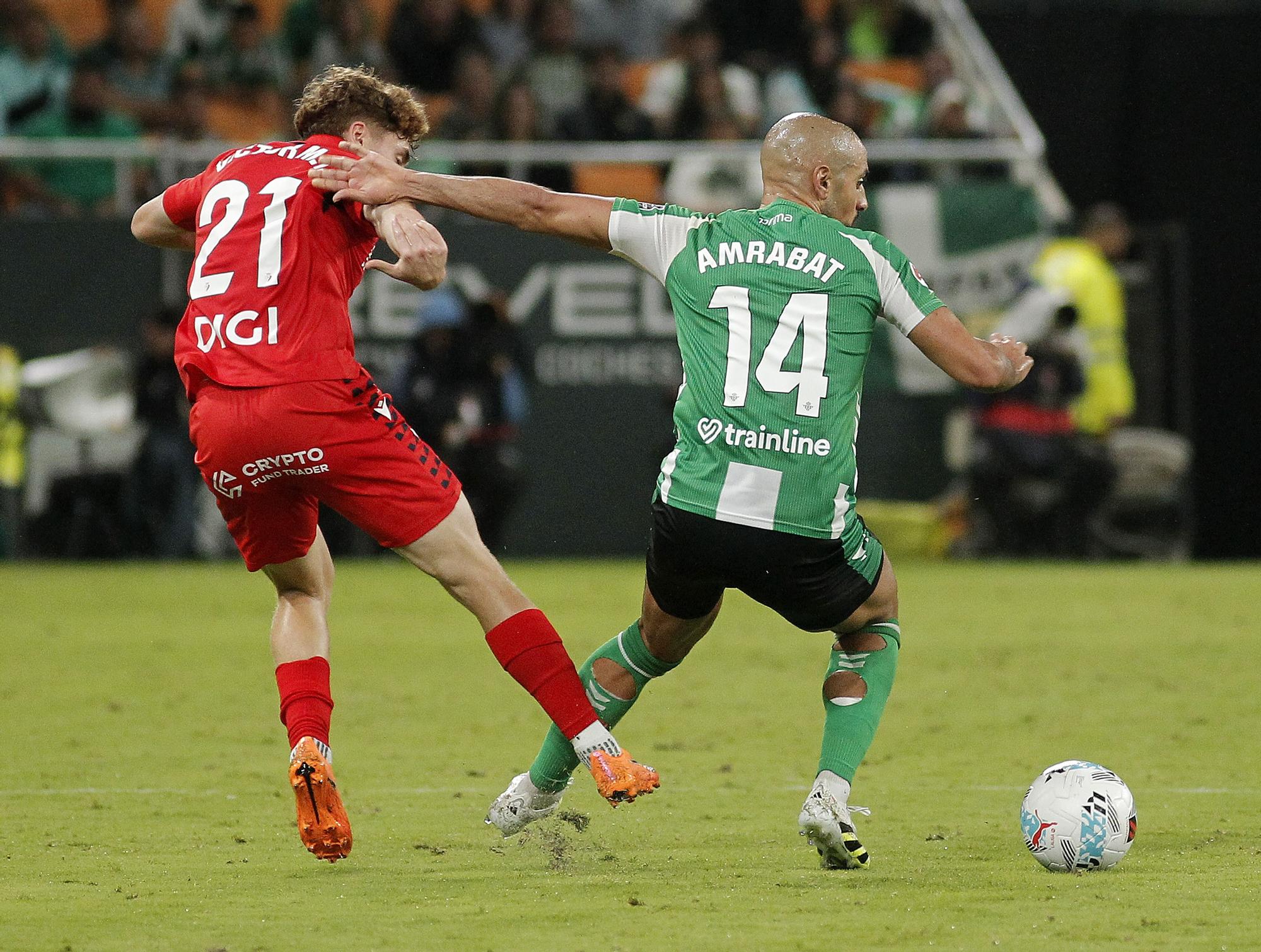 Fotos del partido entre Betis y Osasuna