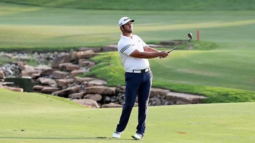 Rahm aguanta el primer día