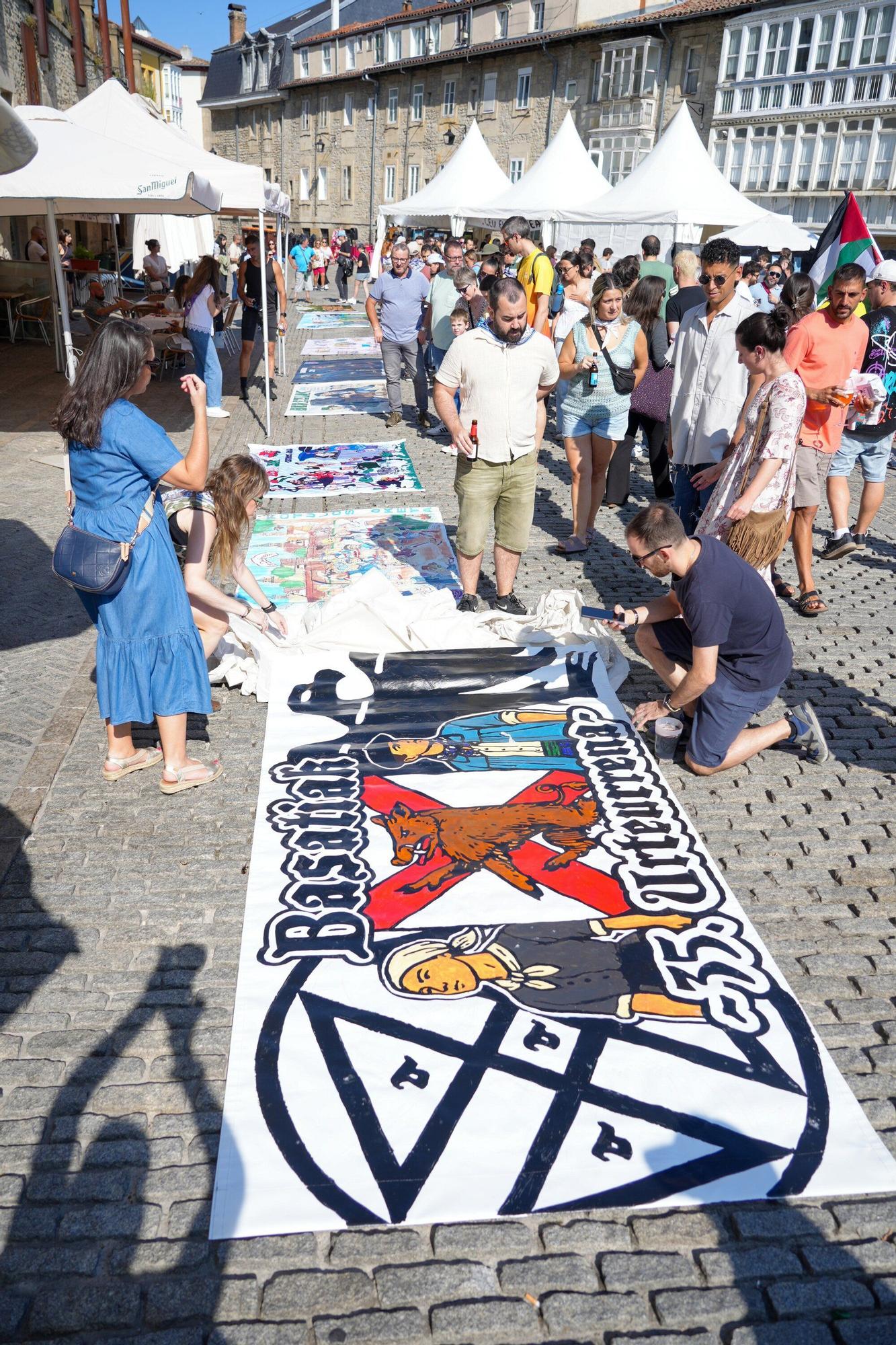 Pancarta de Basatiak