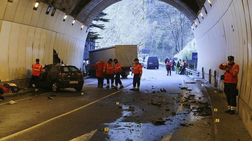 Accidente con cinco fallecidos en Elgoibar: la tragedia vuelve a golpear Debabarrena