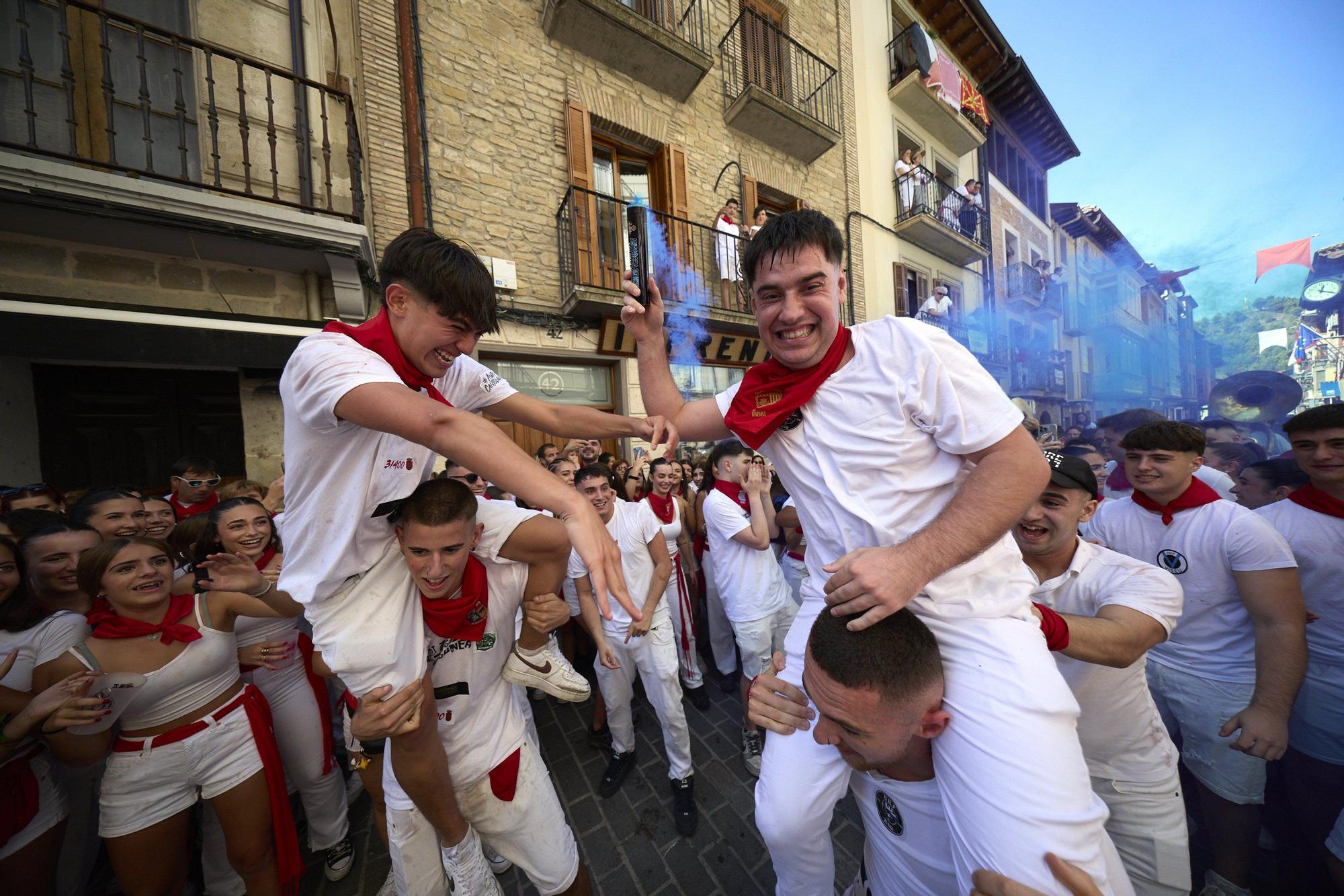 Fotos del cohete de fiestas de Sangüesa 2025