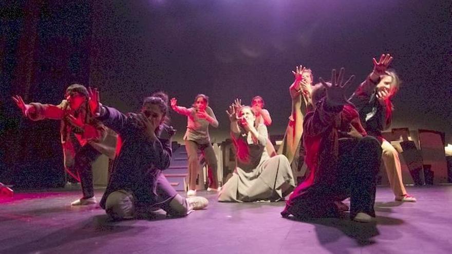 Mende batez euskal kultura eta gizarterekin bat eginez
