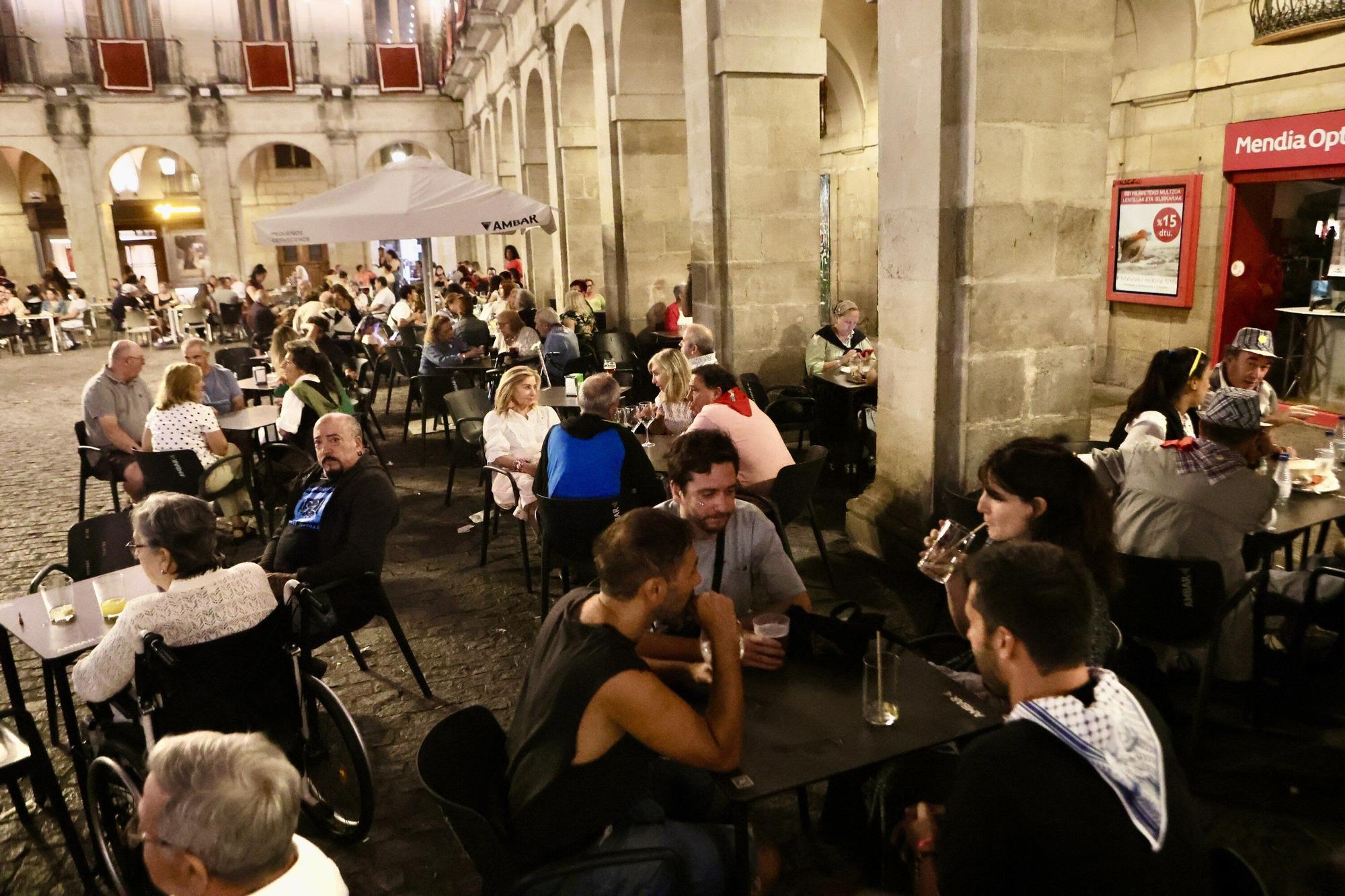 En imágenes: Noche festiva de La Blanca