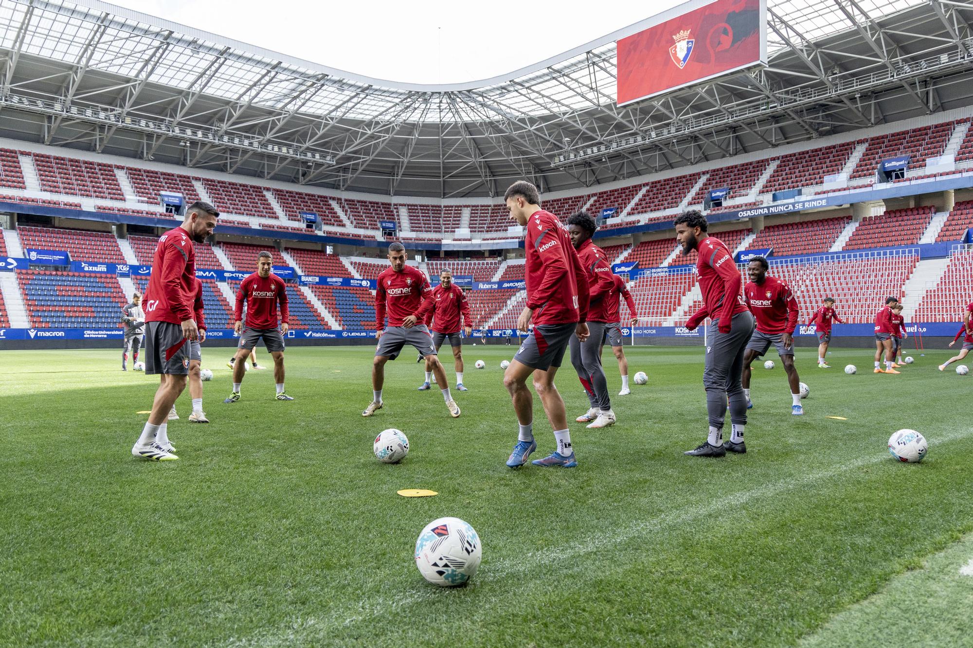Osasuna se entrena a puerta cerrada en El Sadar (23 de septiembre de 2025)