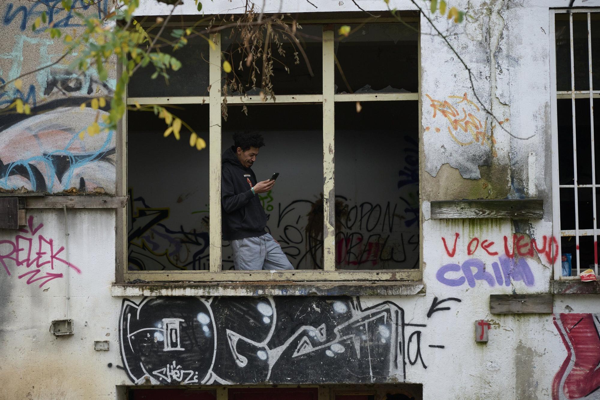 Los colectivos sociales solicitan al Ayuntamiento de Pamplona espacios municipales para alojar a personas sin hogar