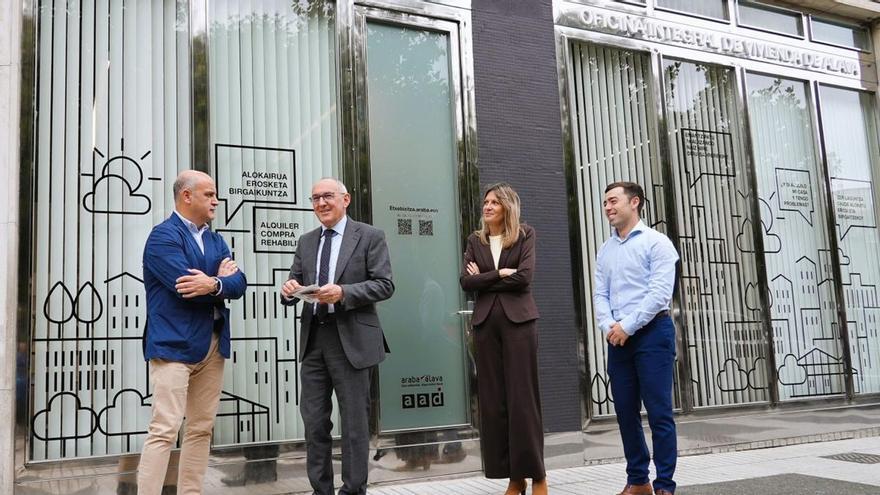 Álava estrena su nueva Oficina Integral de Vivienda en la calle Landázuri
