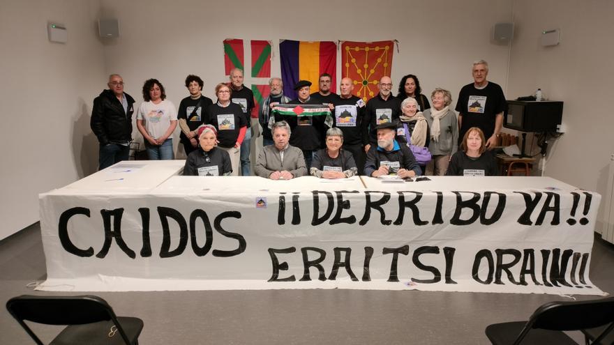 Asociaciones defienden que el Monumento a los Caídos “no está protegido”