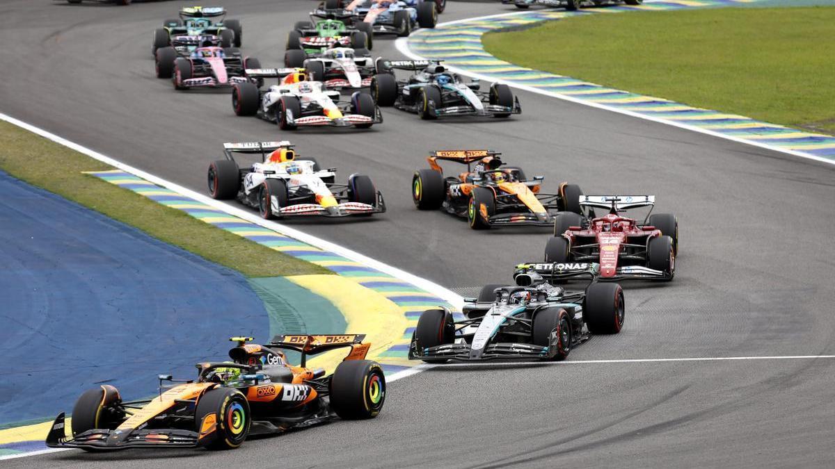 Primeros compases del Gran Premio de Sao Paulo de Fórmula 1, con Lando Norris liderando.