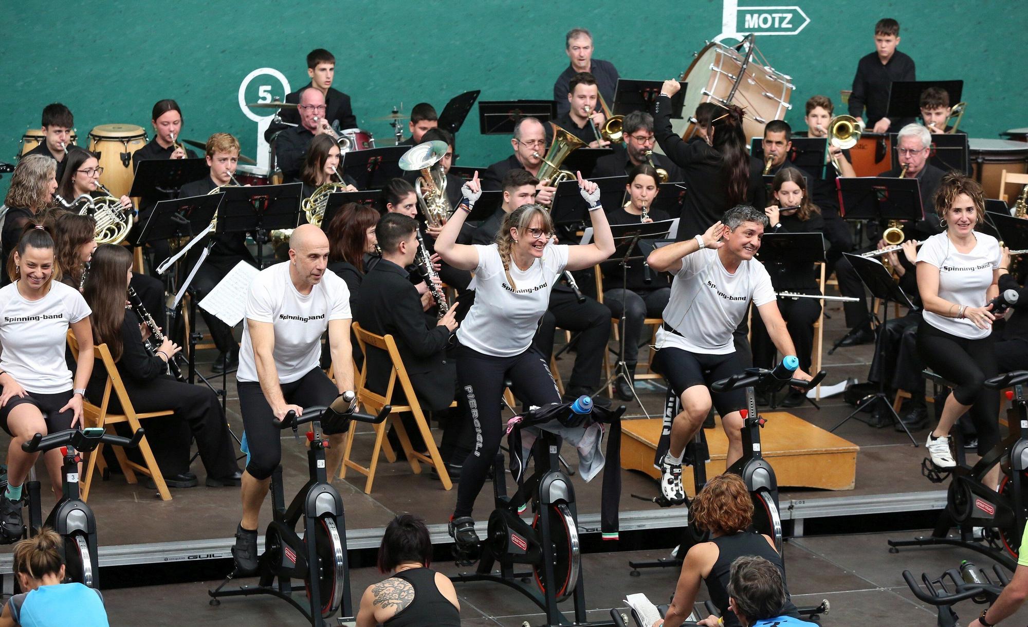 Spinning Band Solidario en Ororbia: música y deporte en directo por una buena causa