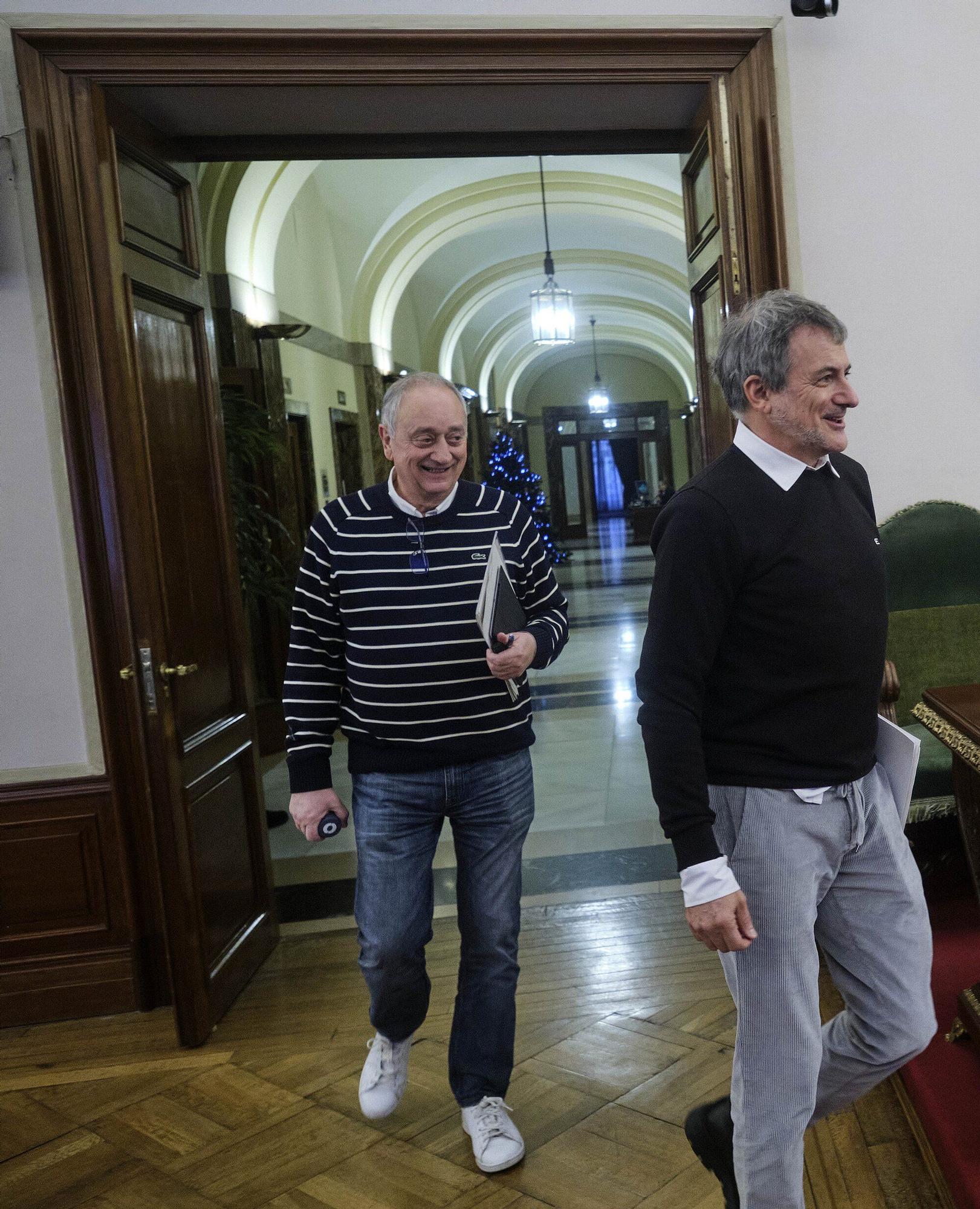 Fotos del pleno del Ayuntamiento de Pamplona (jueves 11 de diciembre de 2025)