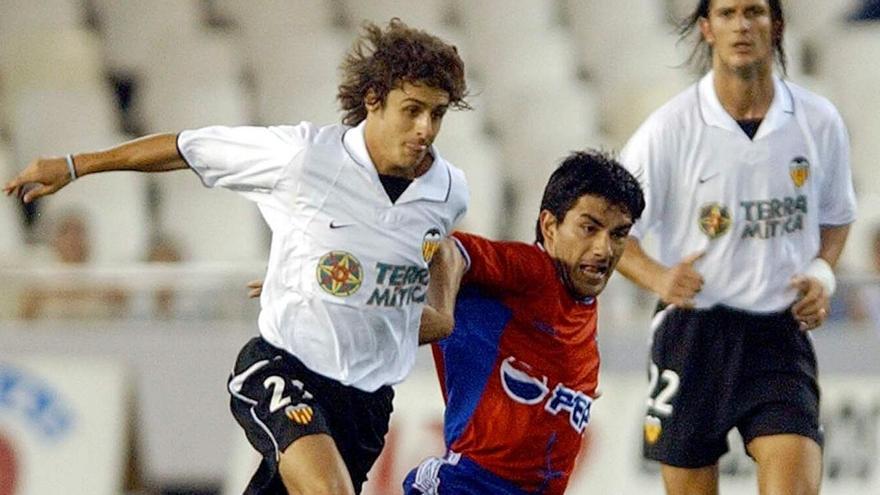 De (Pablo) Aimar a Aimar (Oroz): &quot;Sigue disfrutando y haciendo disfrutar&quot;
