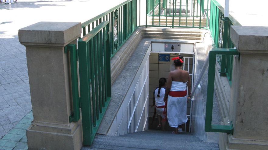 “A mear a otra parte, chaval”