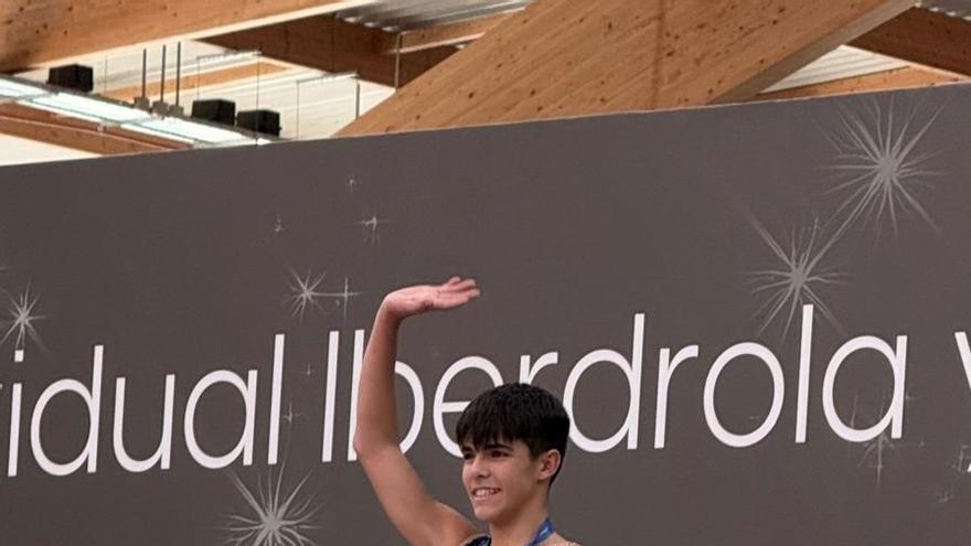 En imágenes: el vizcaino Hodei Rivas, campeón de España de gimnasia rítmica