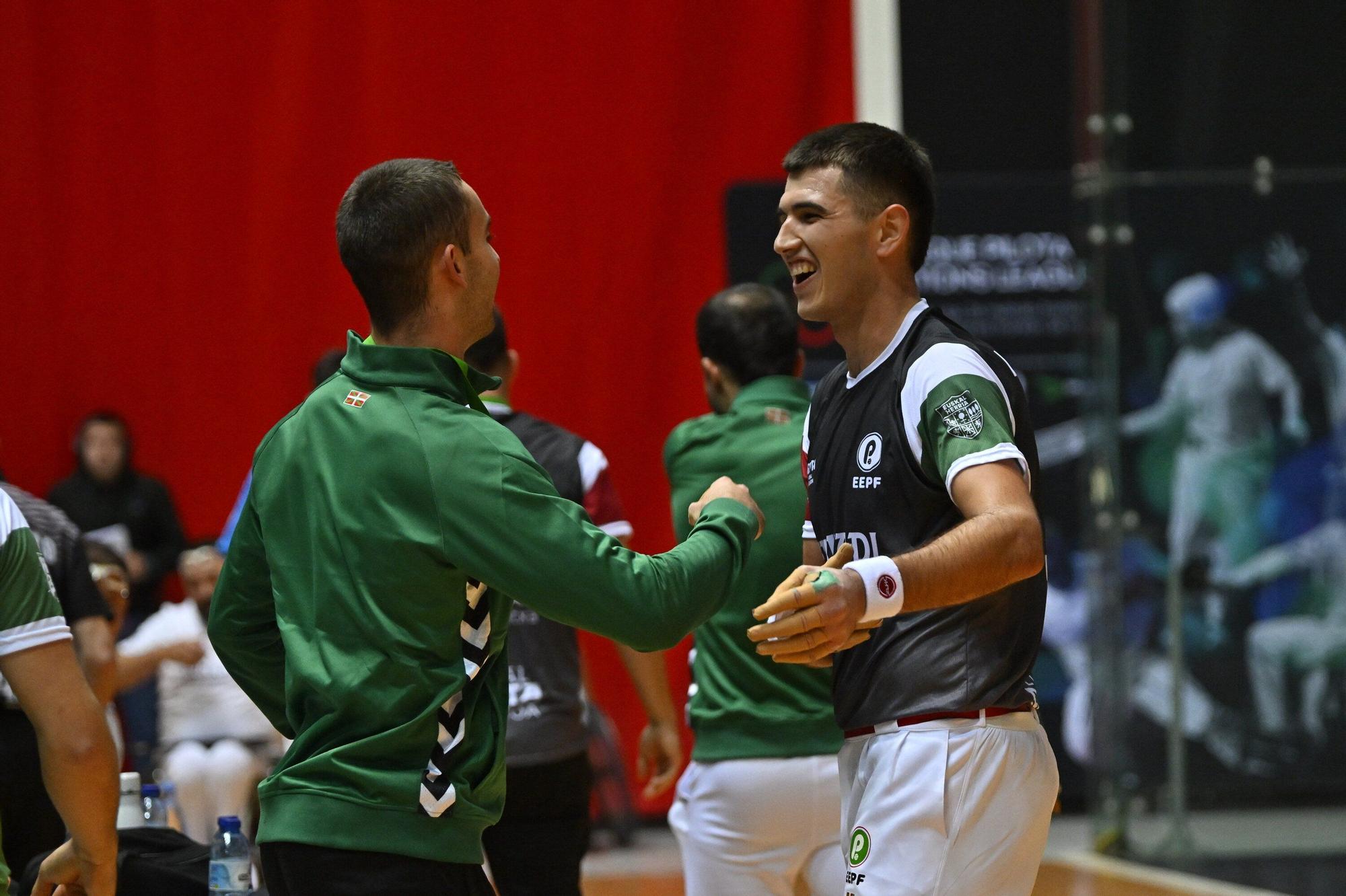 En imágenes: Lizeaga supera a Arribillaga en la final de la Liga de Naciones de mano individual