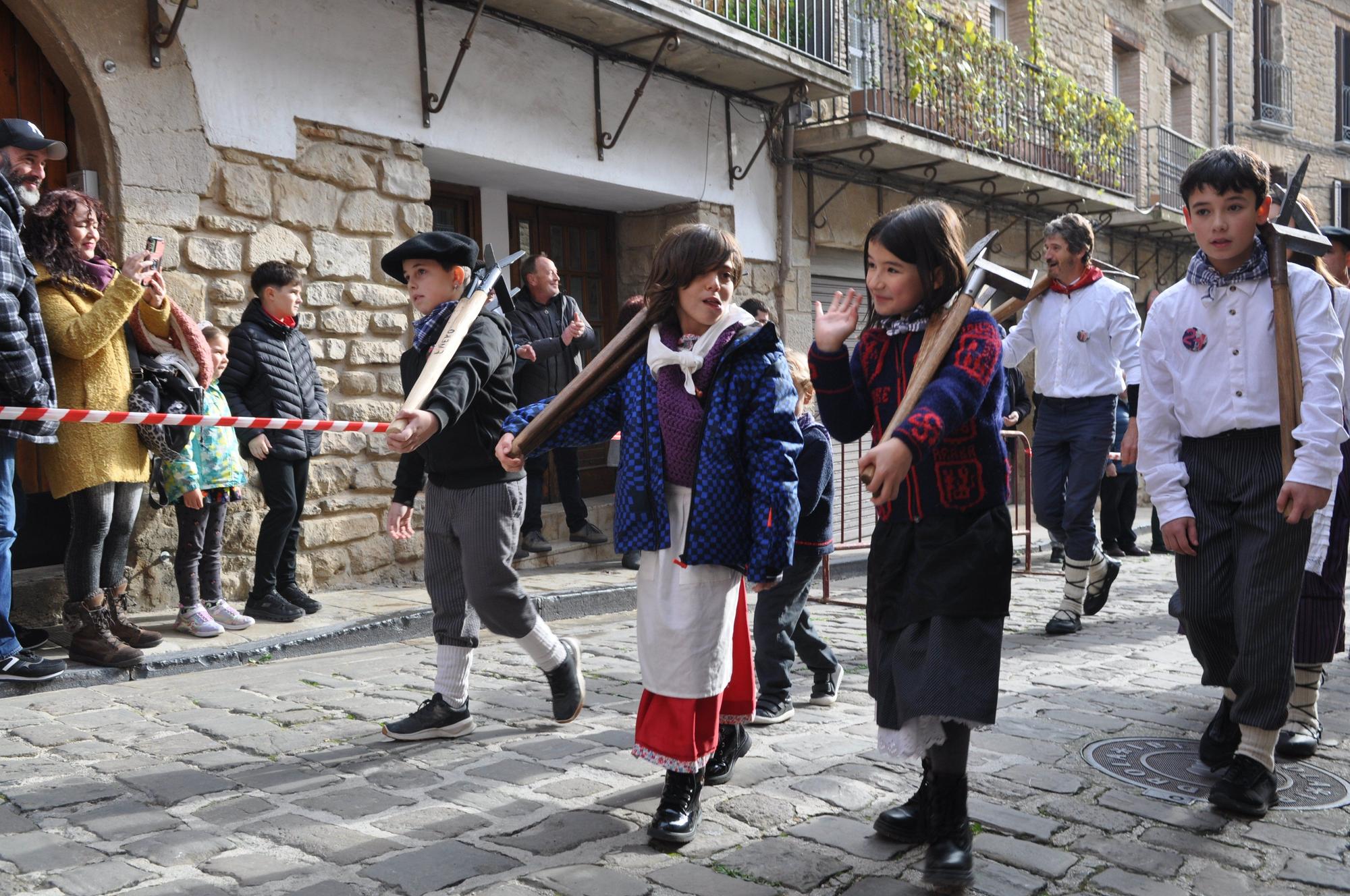 Fotos de la XXII Subida al Cerco en Laias, Artajona.