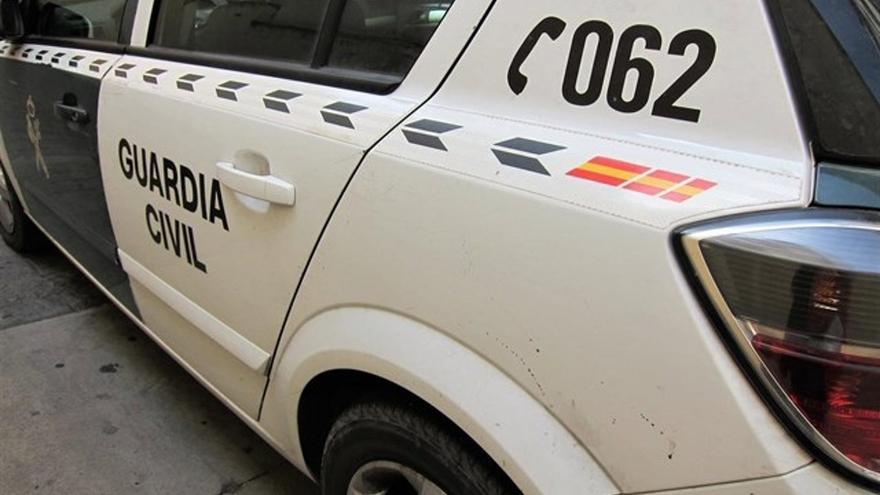 Buscan en Valencia a un hombre por disparar tres tiros a un vecino en plena calle