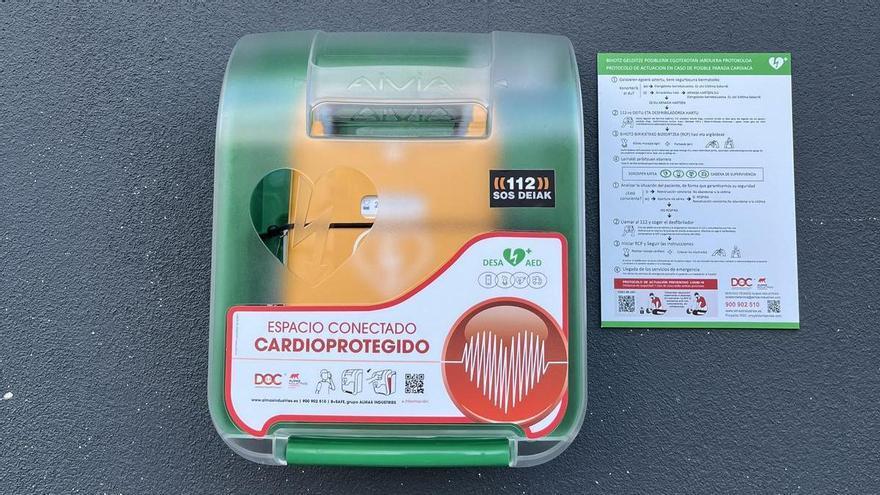 La rapidez que salva vidas: Aretxabaleta coloca desfibriladores en puntos estratégicos