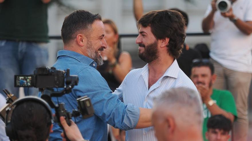 Por qué se sigue votando a Vox  a pesar de sus crisis interna