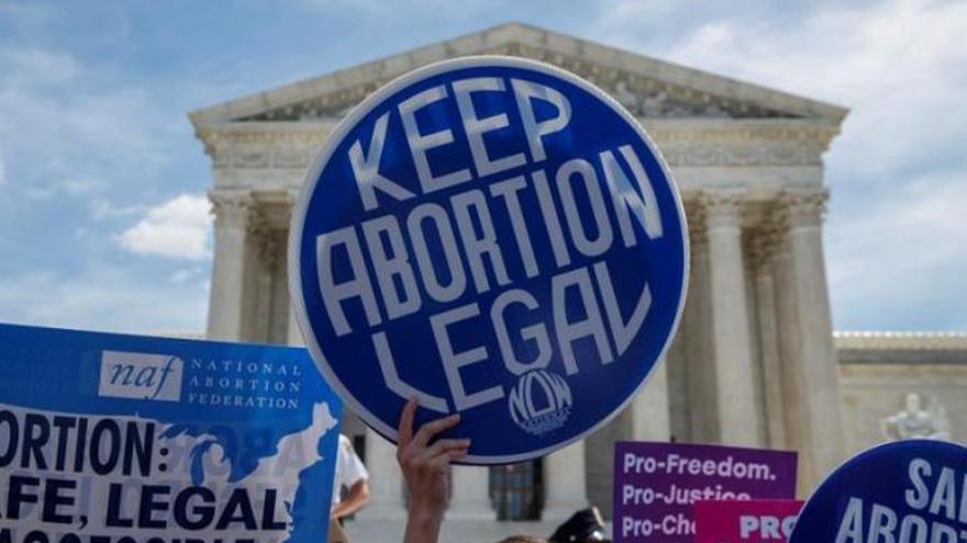 La OMS recomienda despenalizar el aborto y la autorización familiar