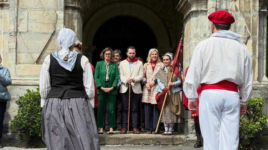 Orduña disfruta del día grande y más institucional de Otxomaio