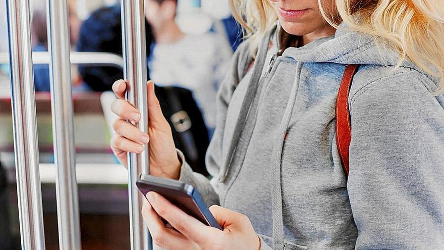 Sare sozialek publizitatea ezkutatzen dute eta erabiltzaileek ez dute identifikatzea lortzen