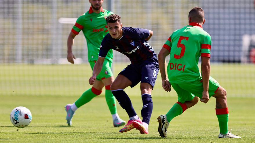 El Eibar apuesta por la cantera y vence a Osasuna Promesas en Areitio (1-0)