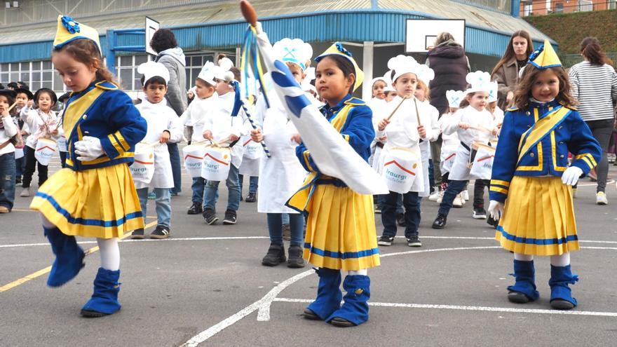 Azpeitiko ikasleen danborradak iruditan