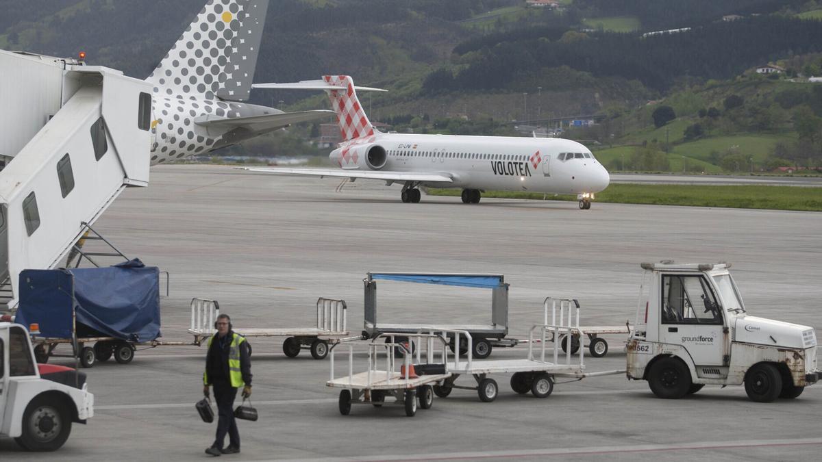Volotea será durante el próximo año la segunda compañía con mayor número de rutas desde la terminal vizcaina