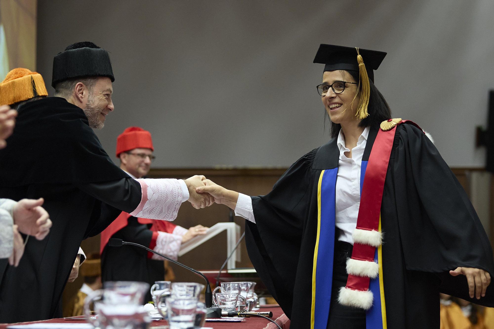Fotos del homenaje de la UPNA a las personas que llevan 25 años trabajando en la Universidad