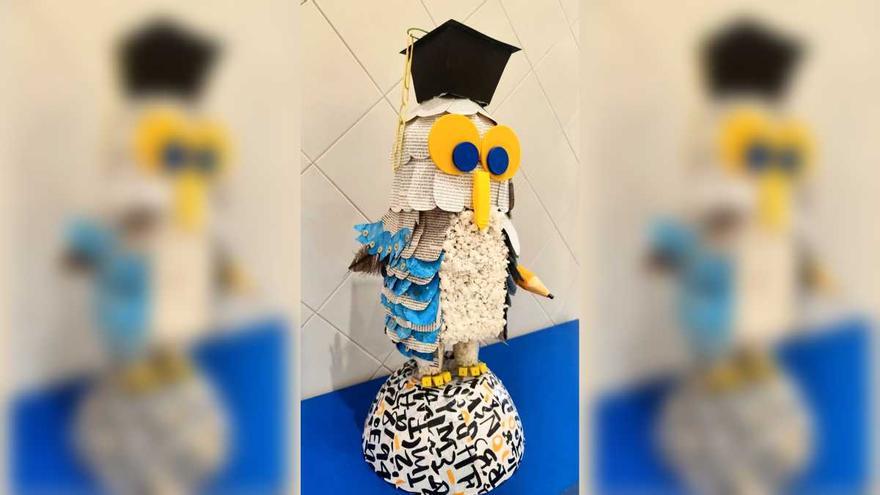 Las clases autoras de las mascotas finalistas de la cuarta edición del Concurso Reciclón