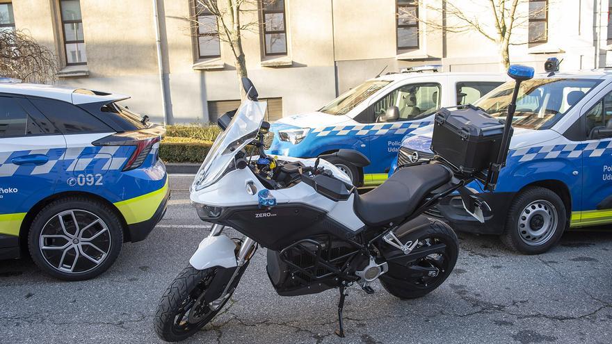 Cuatro nuevas motocicletas trail eléctricas para Polícia Municipal de Pamplona