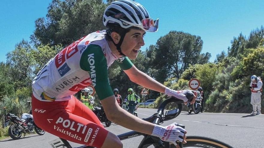 Aitor Michelena, citado por la selección juvenil