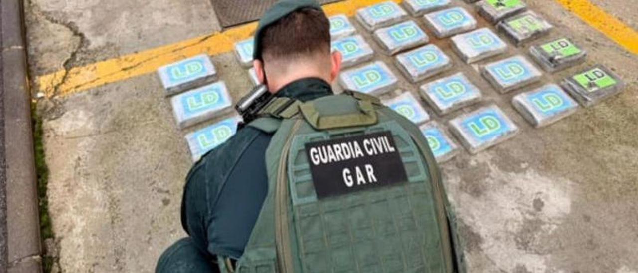 Interceptan en Bera un vehículo 'go fast' con 35 kilos de cocaína ocultos en una caleta