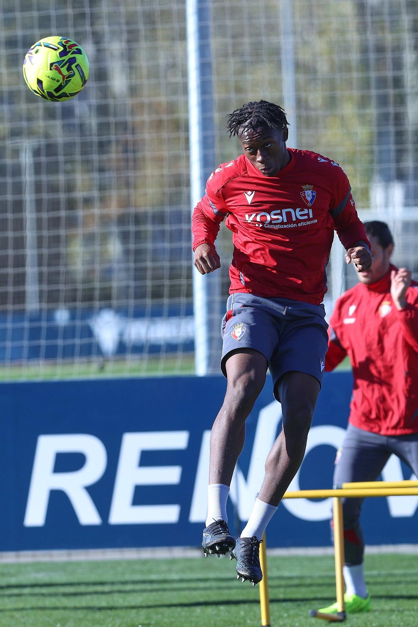 Fotos del entrenamiento de Osasuna (martes 18 de noviembre)