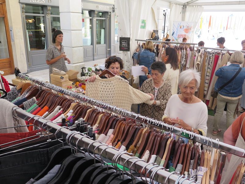 Feria de Verano de la asociación de comerciantes de Urretxu y Zumarraga