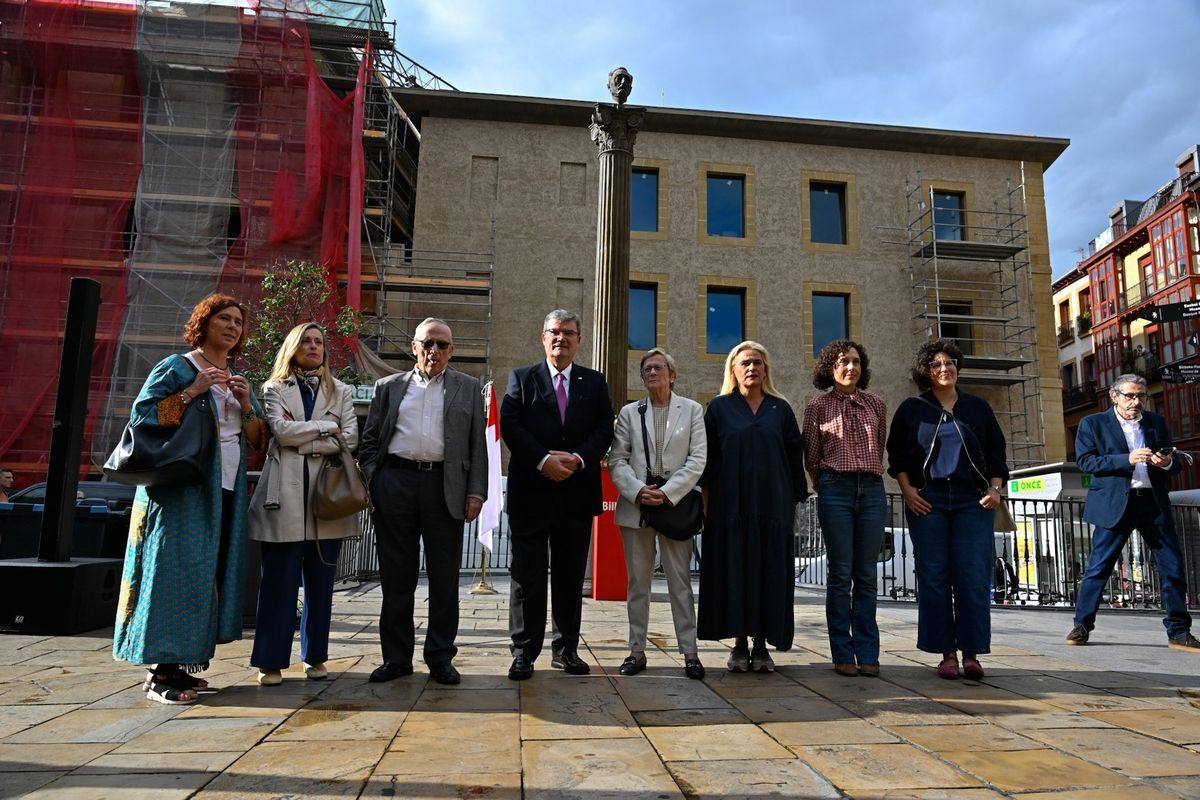 Bilbao recuerda en el homenaje a Unamuno su defensa de "la libertad y la dignidad humana"