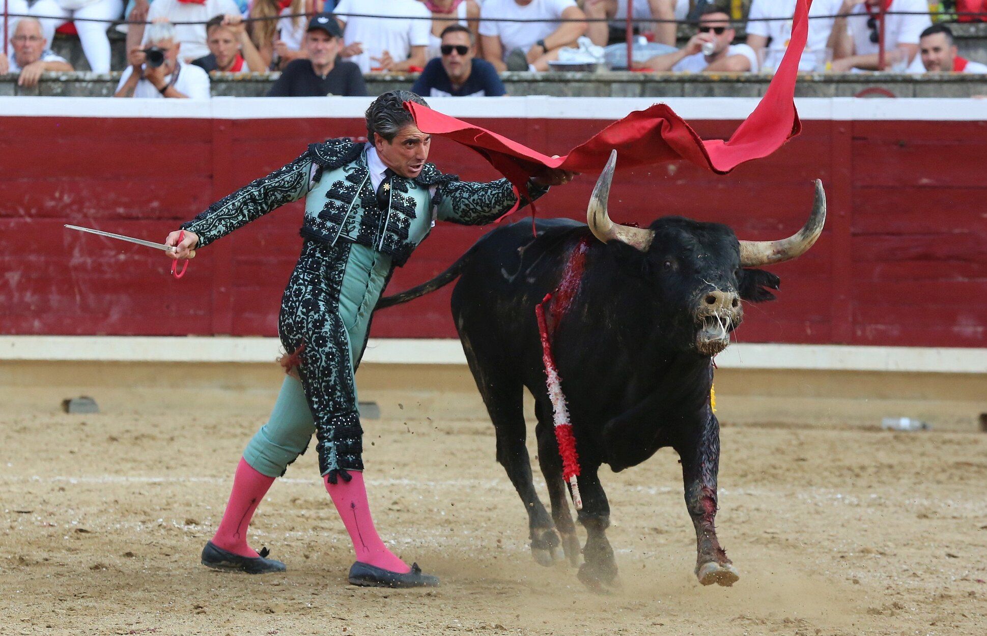 Fotos de la tercera corrida de toros de fiestas de Tafalla