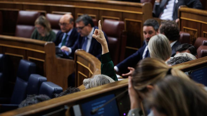 El pleno del Congreso aprueba los impuestos a la banca, las energéticas y las grandes fortunas