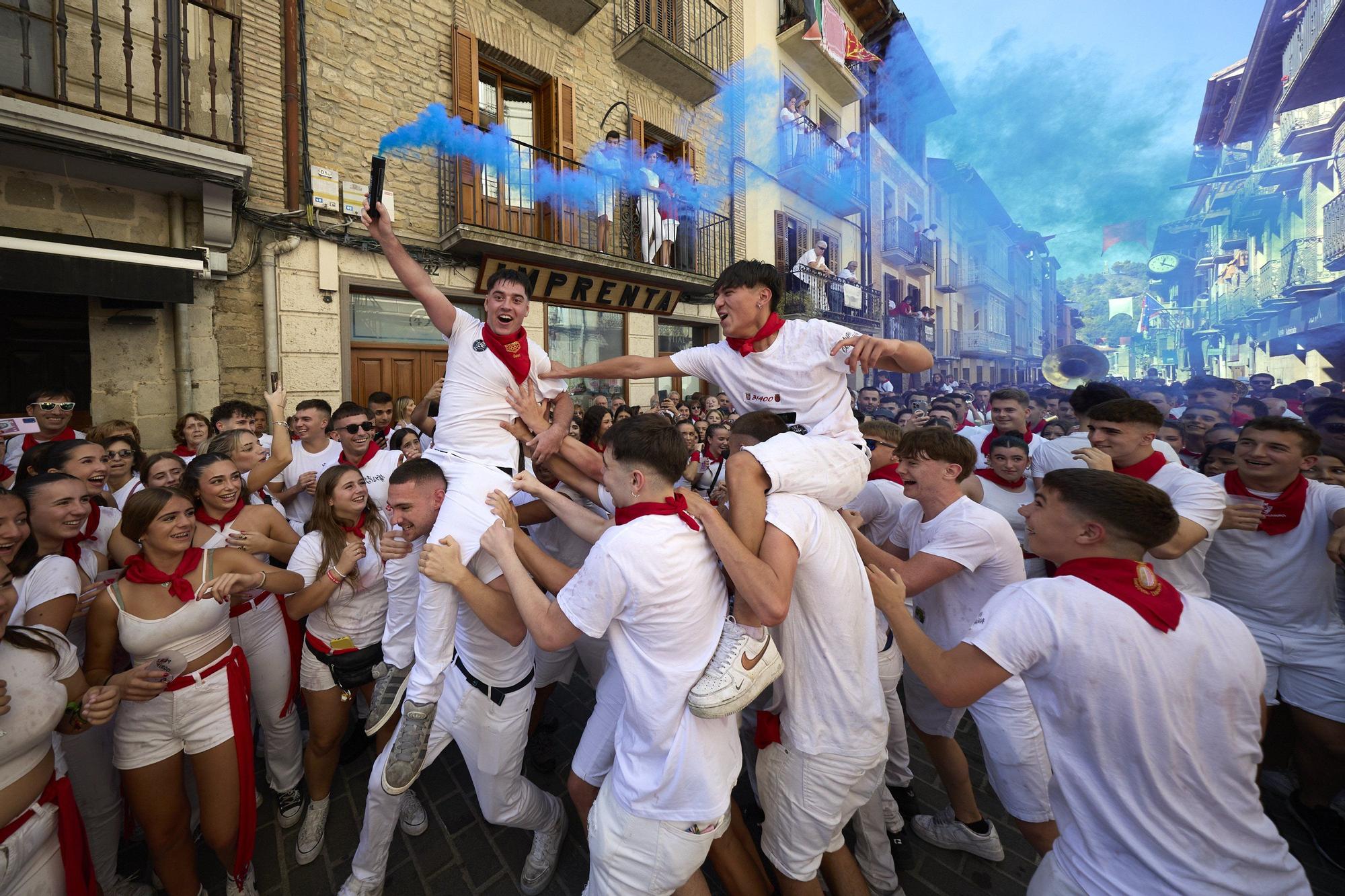 Fotos del cohete de fiestas de Sangüesa 2025